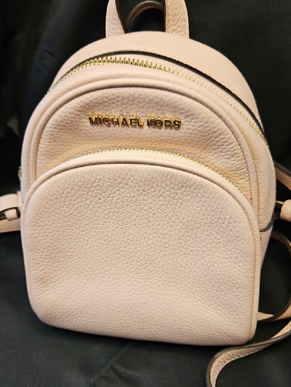 Michael Kors Blush Pink Pebbled Leather Mini Backpack EUC - Picture 4 of 16